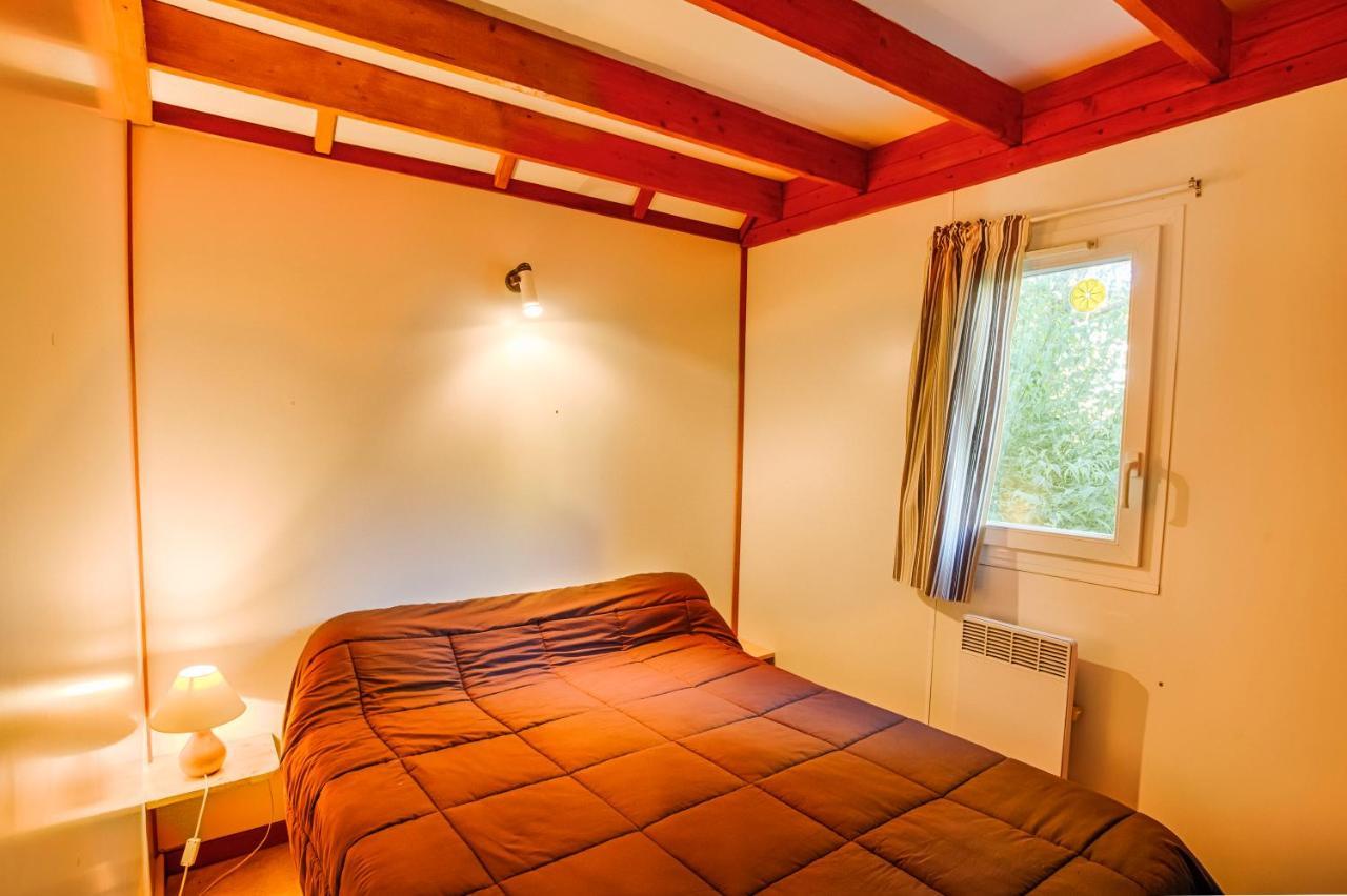 Camping Des Gaves ลารองส์ ภายนอก รูปภาพ