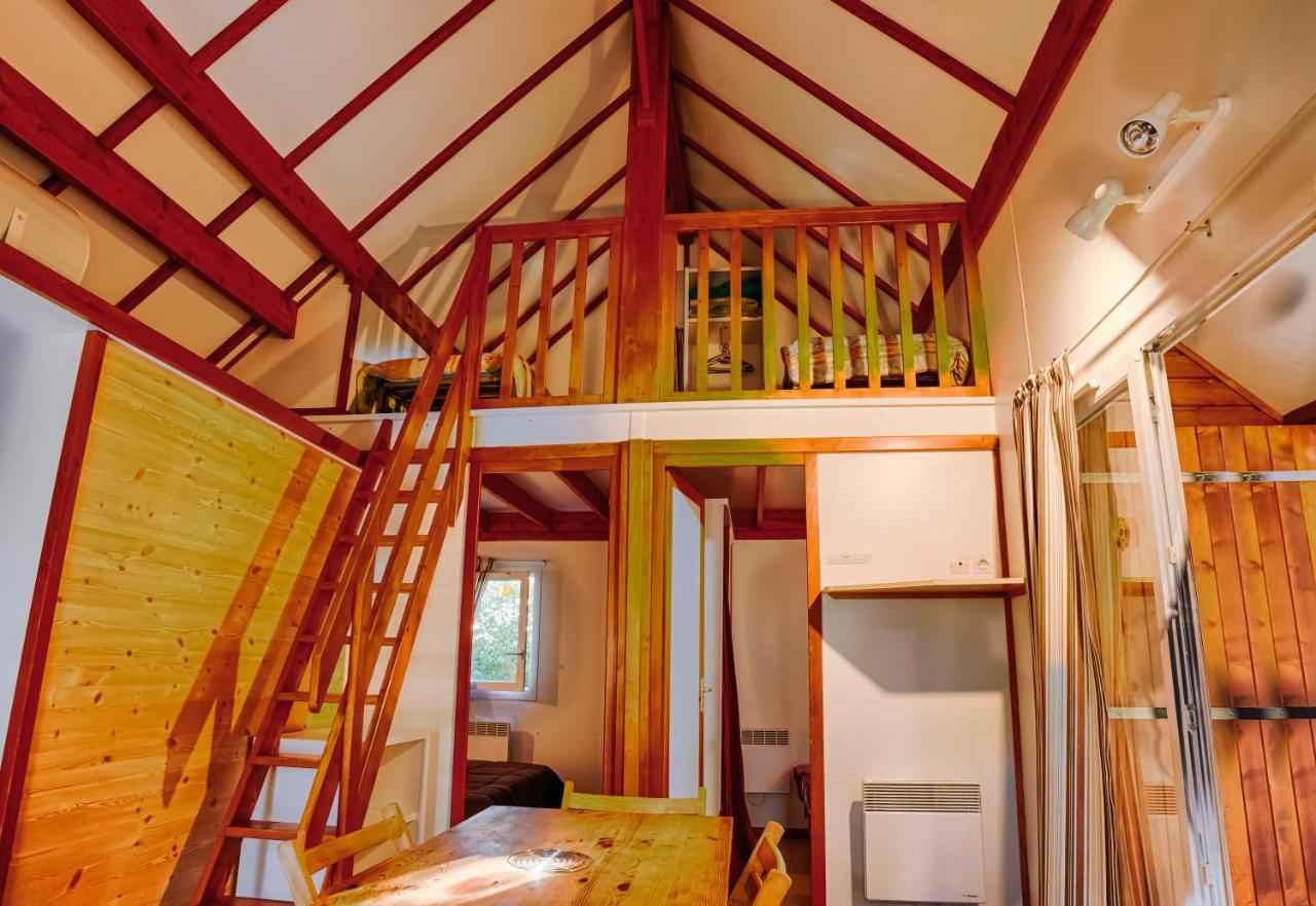 Camping Des Gaves ลารองส์ ภายนอก รูปภาพ